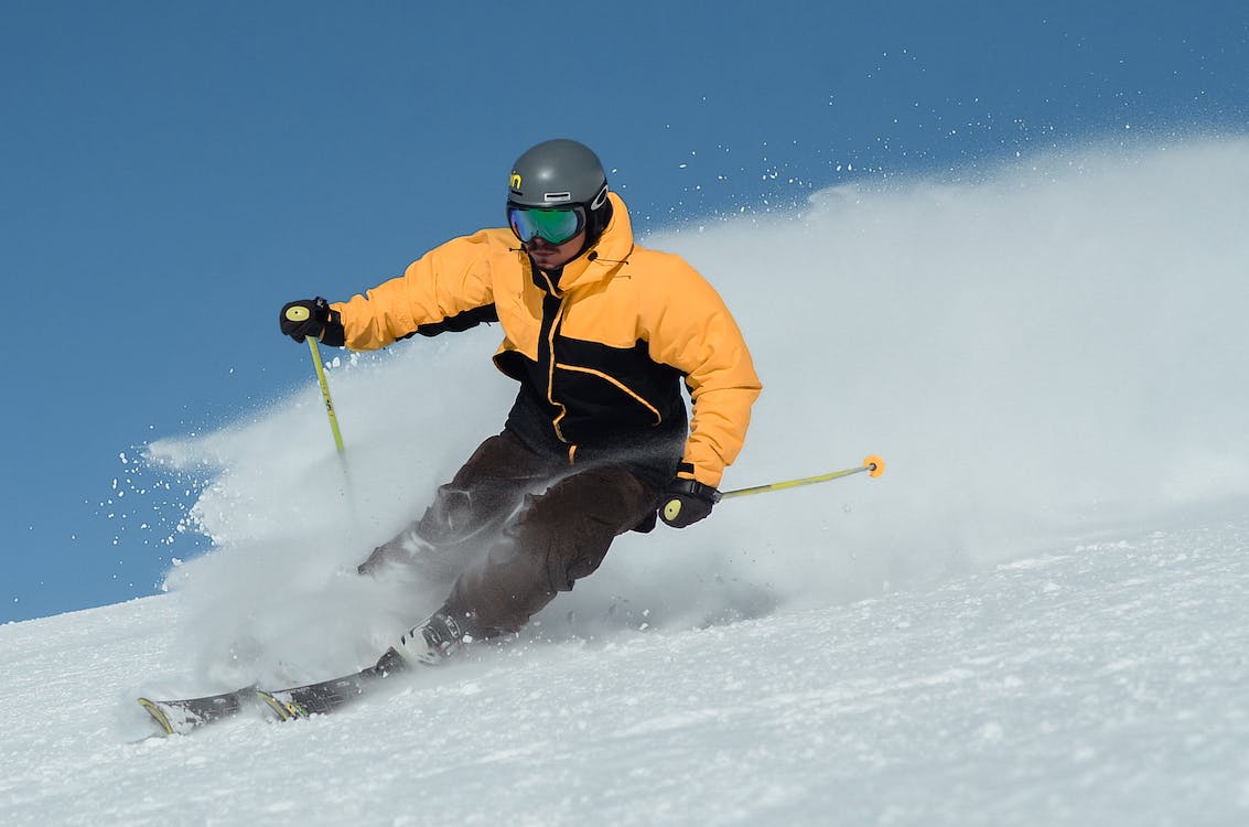 Mt Buller ski hire Mt Buller village ski hire Ski hire book online